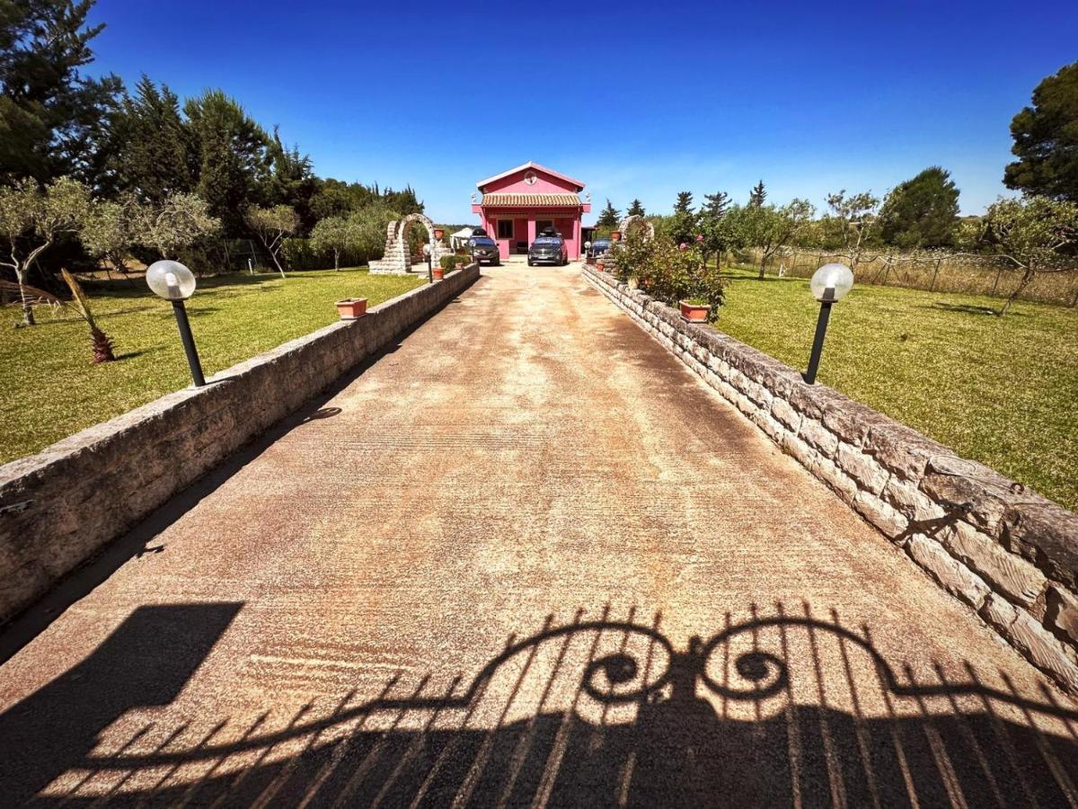 A Villa Manghisi Petracca Экстерьер фото